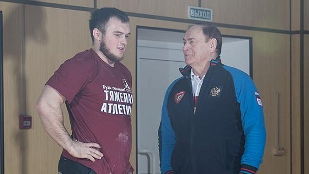 Главный тренер сборной России по тяжелой атлетике подал в отставку - фото