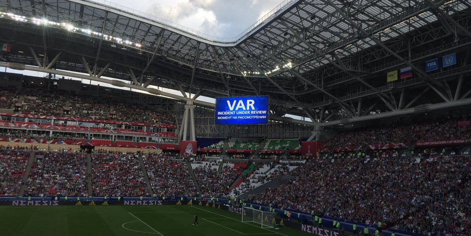 Статистика Бузакки: система VAR исправила 6 судейских ошибок на Кубке конфедераций - фото