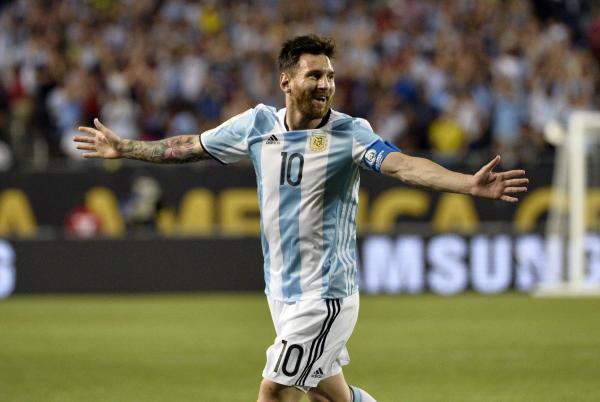 Лионель Месси: В аргентинском футболе много проблем, и я не хотел быть одной из них - фото