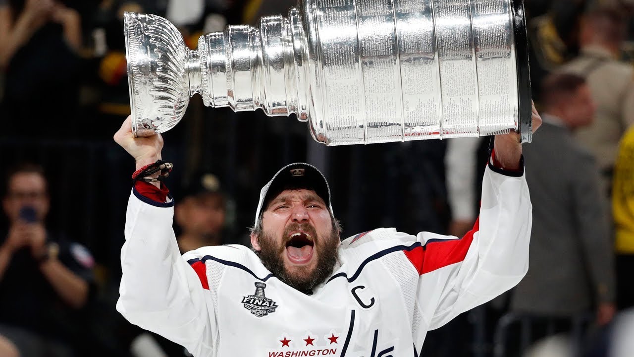 Овечкин остался лишь вторым в рейтинге лучших российских игроков в истории НХЛ - фото