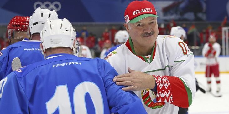 Чемпионат мира по хоккею-2021 будет перенесен из Беларуси. Россия не рассматривается - фото