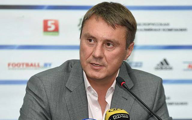Хацкевич уволен с поста главного тренера сборной Беларуси - фото