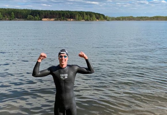 Российский пловец «размочил счет» на чемпионате Европы - фото