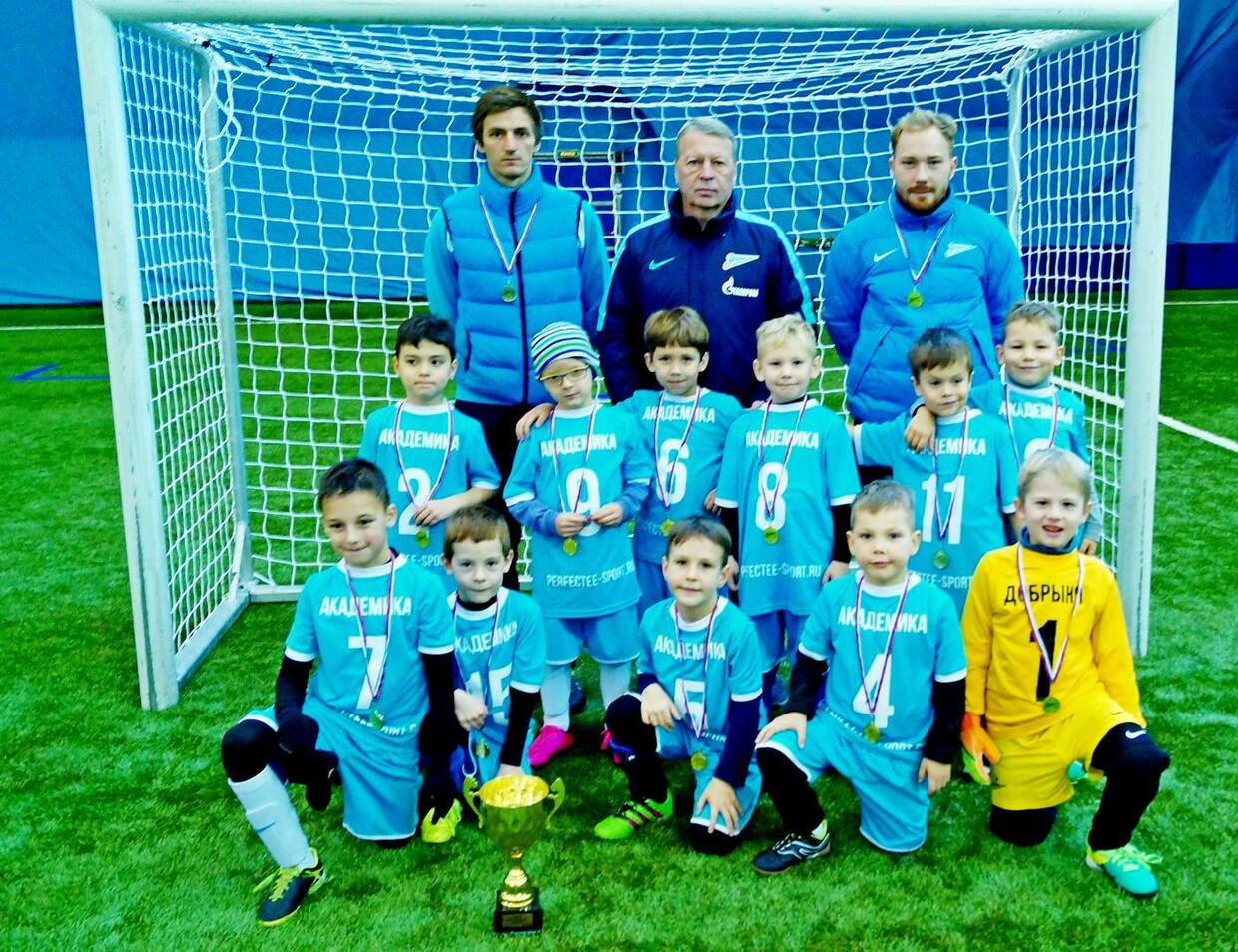 Тренер «Академии футбола» Роман Шумилов: Наши дети могут вывести на поле участников чемпионата мира - фото