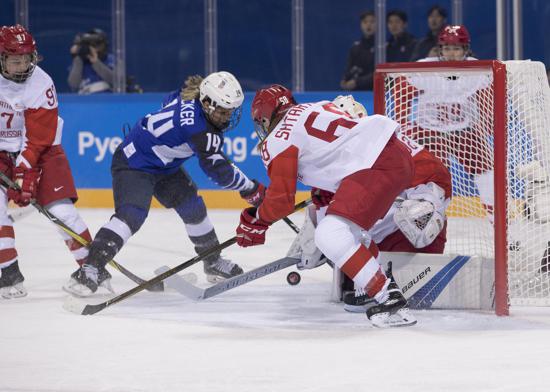Россиянки проиграли команде Финляндии — 1:5 - фото