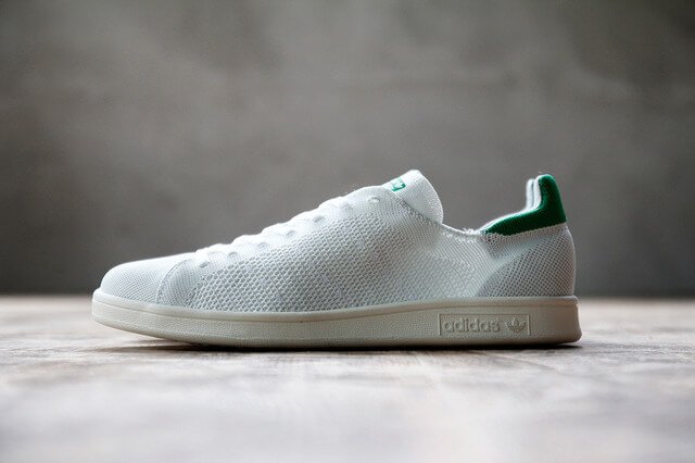 Adidas представила вязаные кроссовки Stan Smith - фото