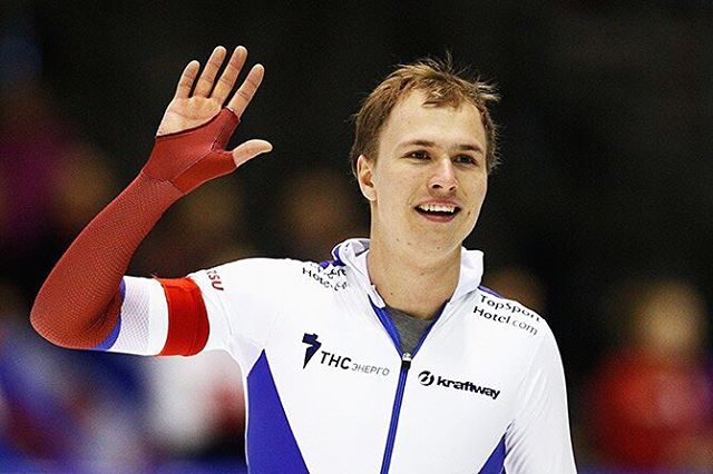 Павел Кулижников ─ чемпион мира на дистанции 1000 метров - фото