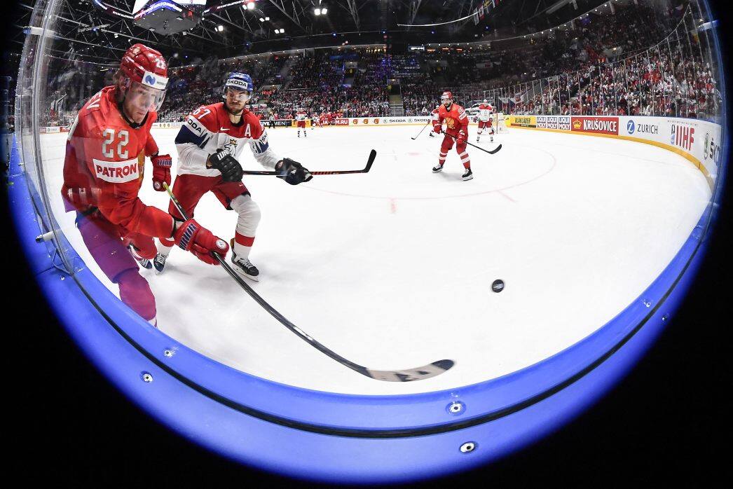Гурьянов и Зайцев не отличились результативными действиями в матче НХЛ - фото