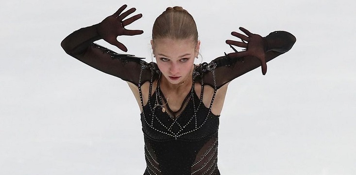 Плющенко заявил, что Трусова намерена сделать пять четверных прыжков на Олимпиаде - фото