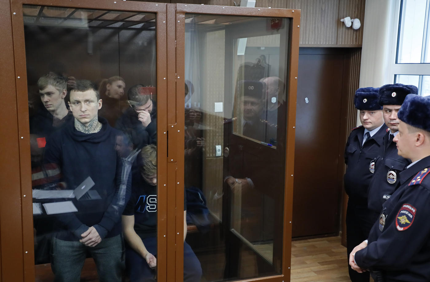 «Давайте простим их все вместе». Дмитрий Тарасов извинился за Кокорина и Мамаева - фото