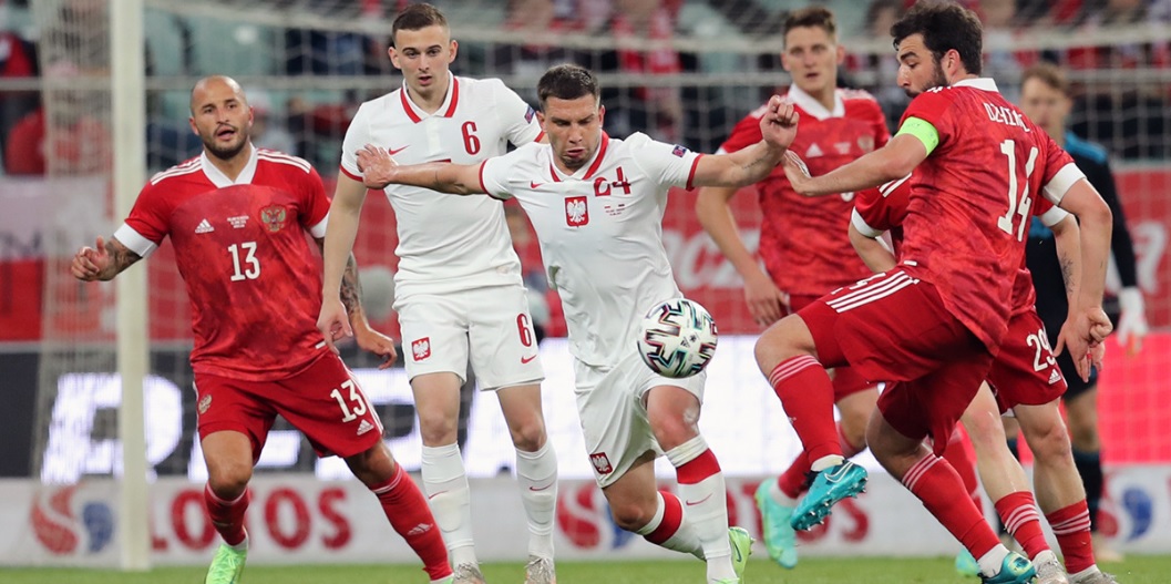 Глава польского футбола назвал Россию «сильным соперником» - фото