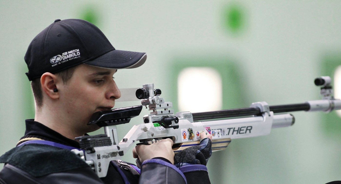 Рио-2016: Масленников взял бронзу в стрельбе из пневматической винтовки - фото