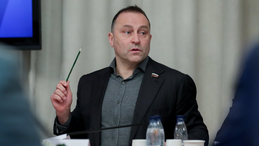 Свищев выступил за полный запрет бойкотов в спорте - фото