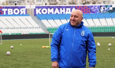 Газизов рассказал о задачах, поставленных перед новым тренером «Уфы» - фото