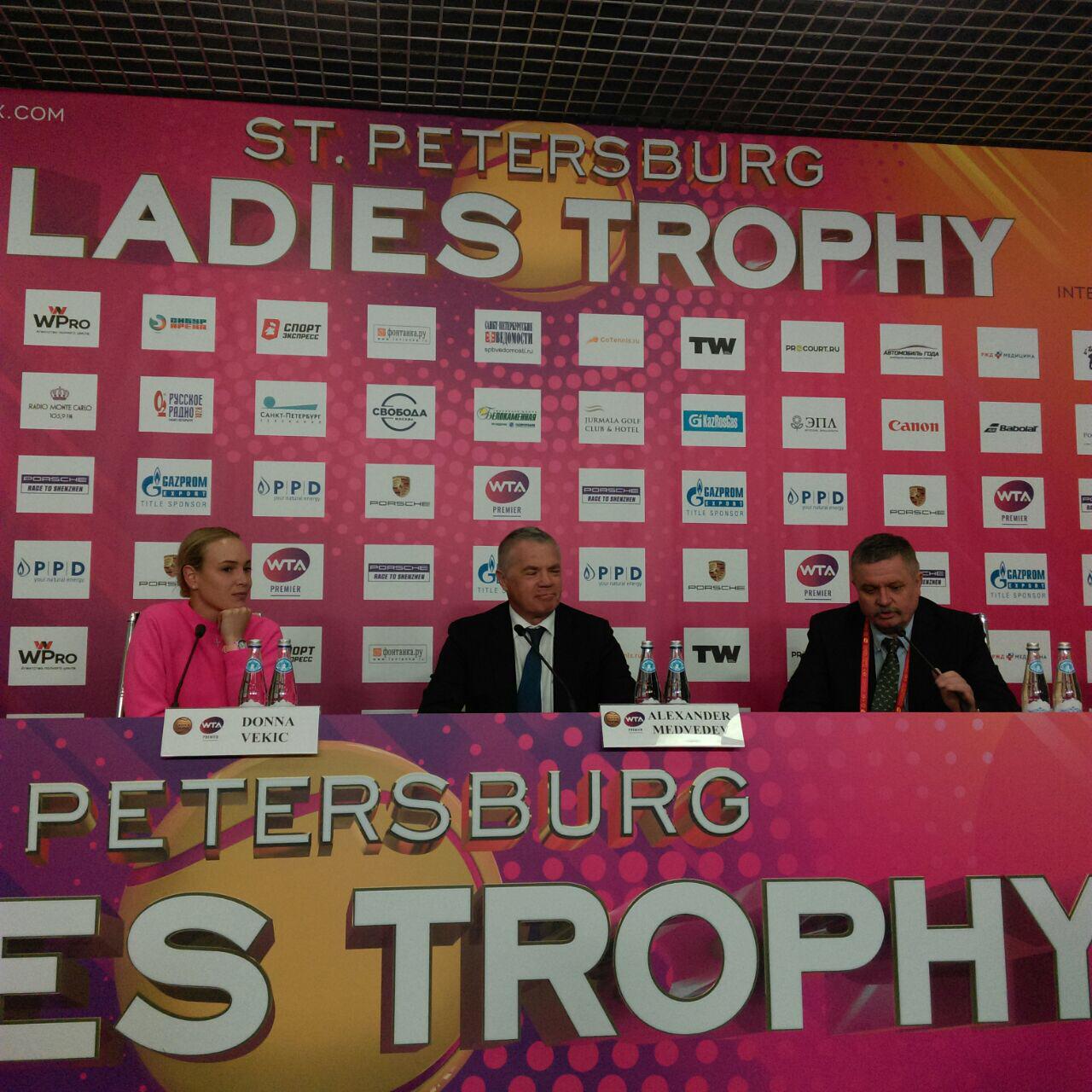 Александр Медведев рассказал, кого ждет в финале Ladies Trophy - фото