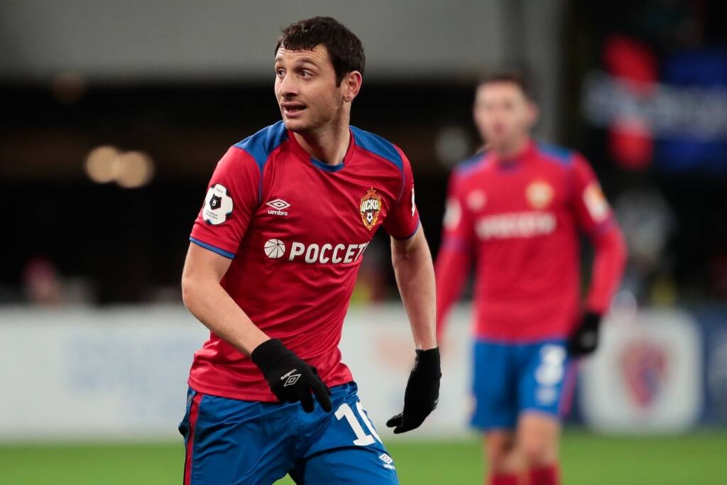 Дзагоев заявил, что не хотел уходить из ЦСКА - фото