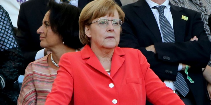 Советник Ангелы Меркель прогнозирует 1,5 года без болельщиков на спортивных мероприятиях в Германии - фото