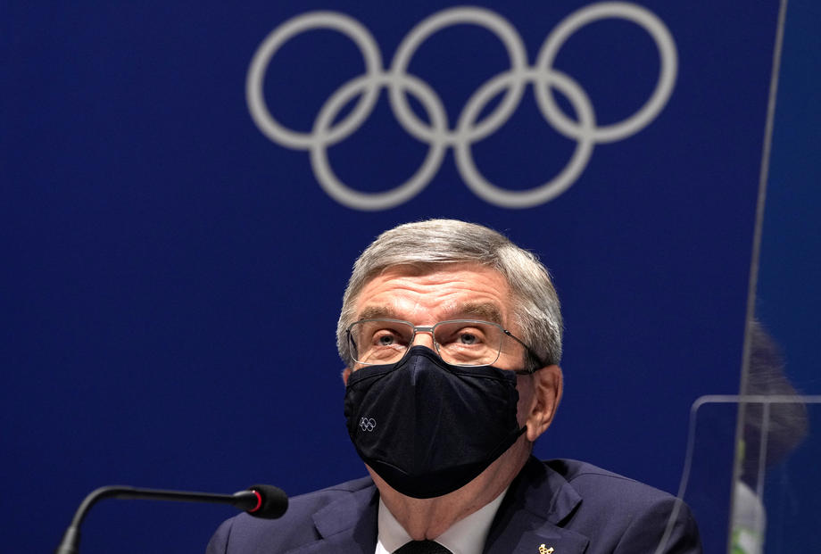МОК не планирует переносить Олимпиаду в Пекине из-за нового штамма коронавируса - фото