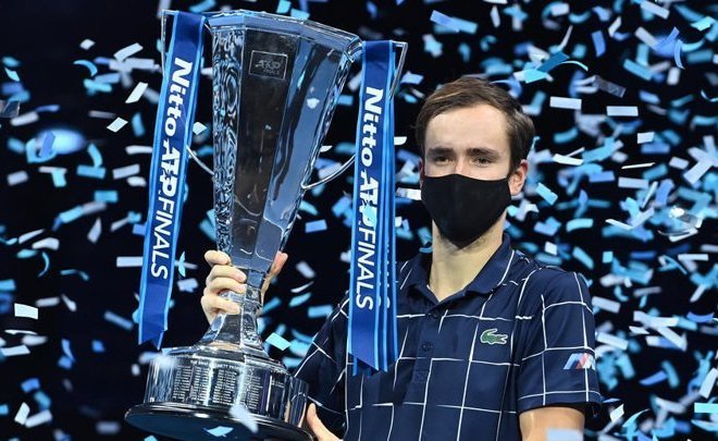 Медведев рассказал, сколько спал после победы в итоговом турнире ATP - фото