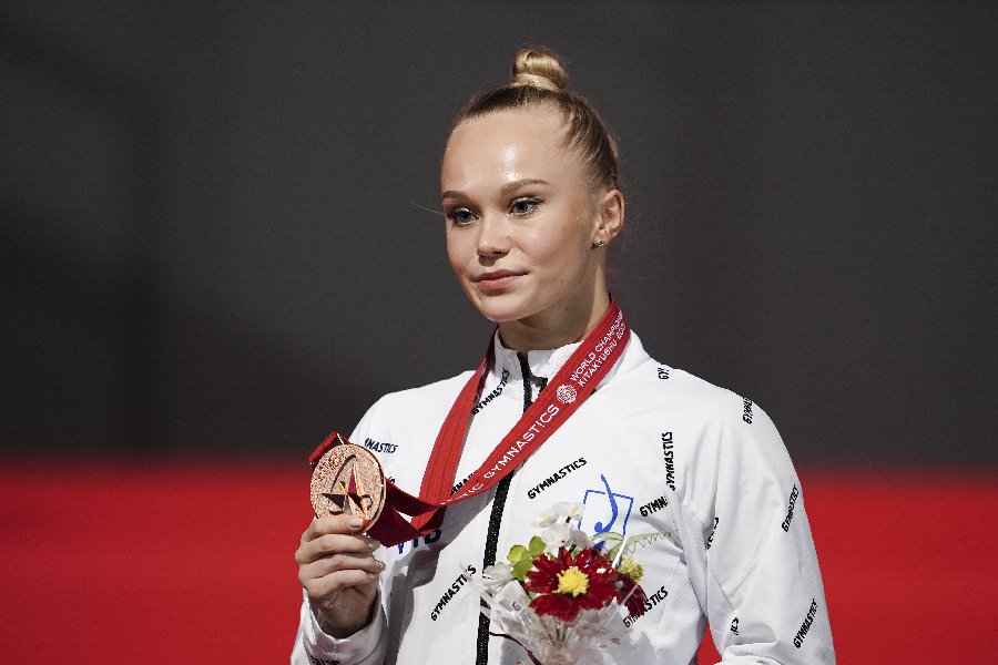 Президент ФСГР объяснил, почему все российские телеканалы отказались от гимнастики - фото