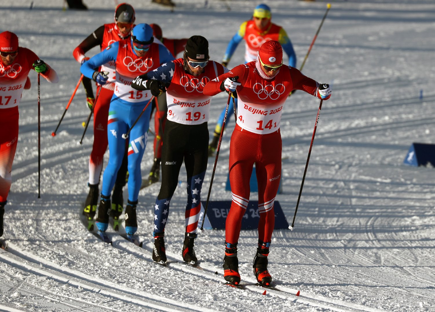 Лыжные гонки начало. Командный спринт спринт лыжные гонки Большунов. Олимпийские игры в Пекине 2022 лыжные гонки.