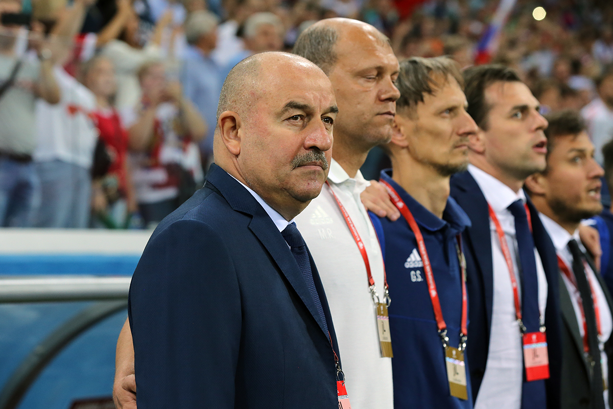 Россия – только 43-я в рейтинге ФИФА. Попадание на ЧМ-2022 под угрозой? - фото