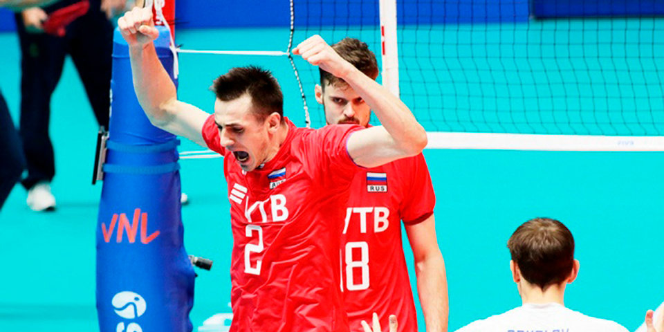 Россияне стартовали с победы на чемпионате мира по волейболу - фото