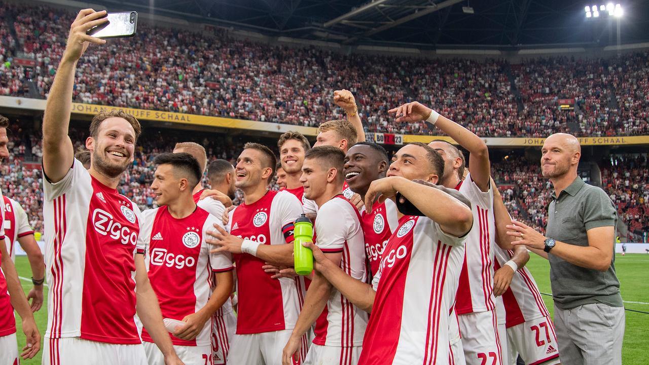 В Нидерландах запретили футбол до 1 сентября - фото