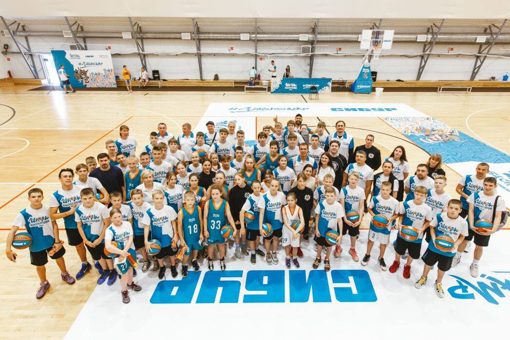 Мастер-класс от чемпионов Европы и экологические лекции: В баскетбольном лагере СИБУРа прошел День устойчивого развития - фото