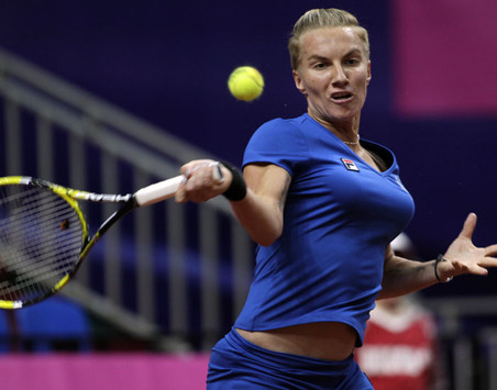 Кузнецова потерпела первое поражение на Итоговом чемпионата WTA - фото
