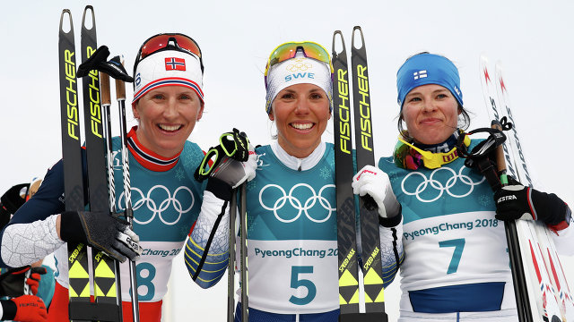Первую медаль ОИ-2018 выиграла шведка Шарлотт Калла в лыжной гонке, Непряева ─ 8-я - фото