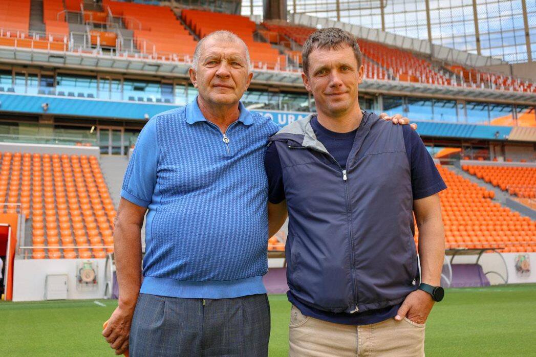 Гончаренко вернулся спасать «Урал». Семь лет назад он сбежал после странного матча с «Ахматом» - фото
