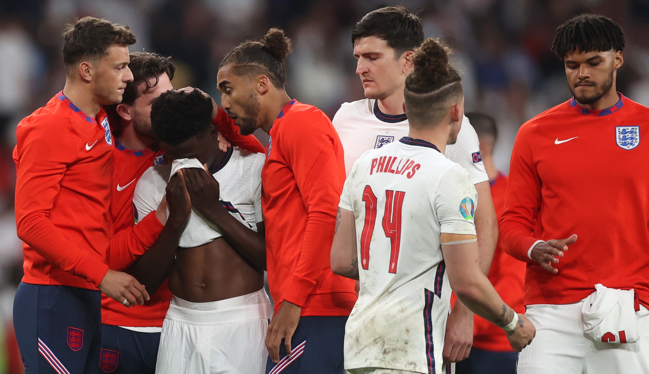Саутгейт защитил игроков сборной Англии, не реализовавших пенальти в финале Евро - фото