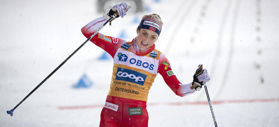 Йохауг выиграла гонку преследования в Норвегии и весь «Ски Тур», россиянки не попали в топ-20 - фото