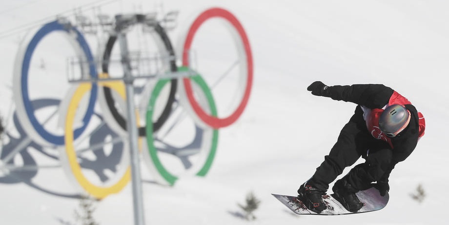 Российский сноубордист считает, что судьи «обокрали» его на Олимпиаде-2022 - фото