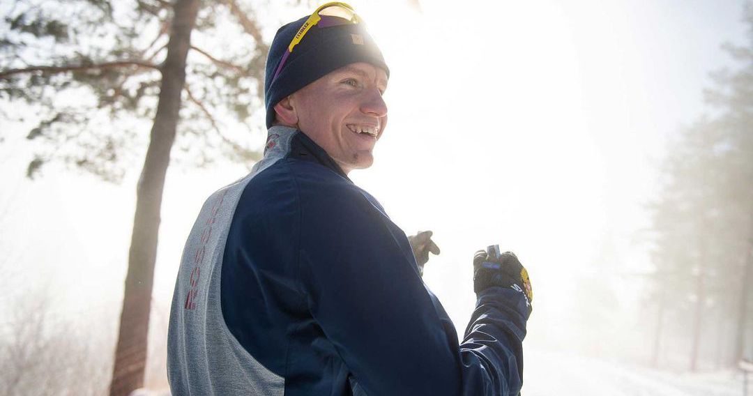 Большунов рассказал, за счет чего норвежцы доминируют в лыжных гонках - фото