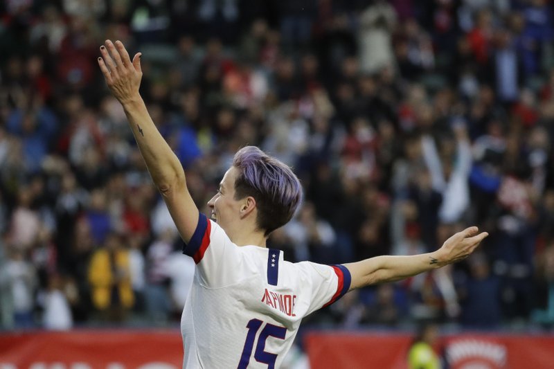 Футболистки сборной США требуют 66 млн долларов за гендерную дискриминацию - фото