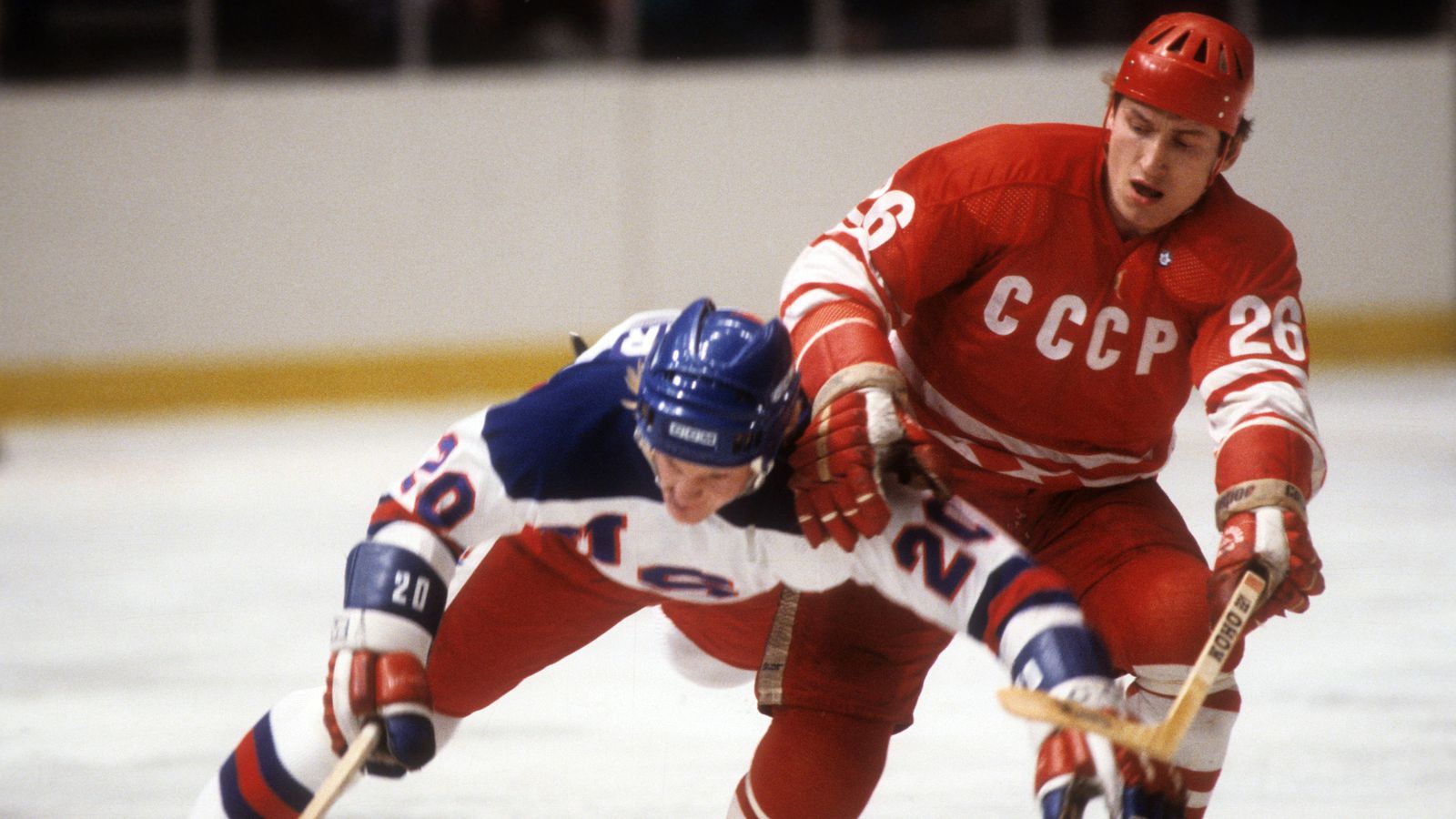 Ушел из жизни знаменитый форвард сборной СССР по хоккею, вбивший последний гвоздь в «кленовых» в финале Кубка Канады-1981 - фото
