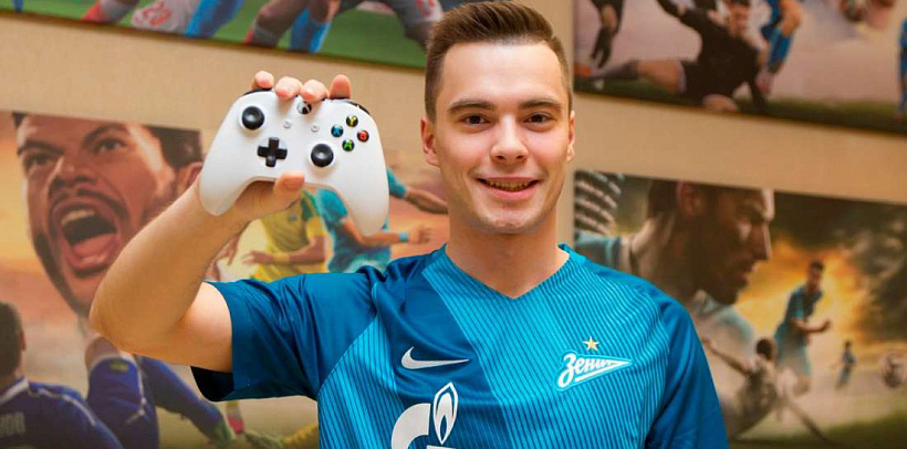 Руслан Яминов: Хочу сыграть в FIFA с Кокориным и Дзюбой - фото