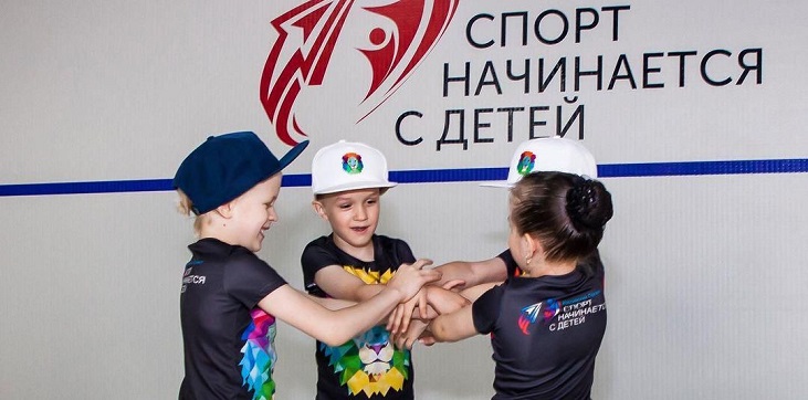На шоу «Дети спорта»: устанавливают два рекорда, звезды бокса награждают детей-героев - фото