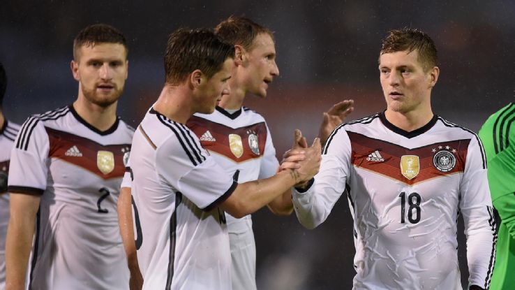Германия разгромила Словакию в 1/8 финала Евро - фото
