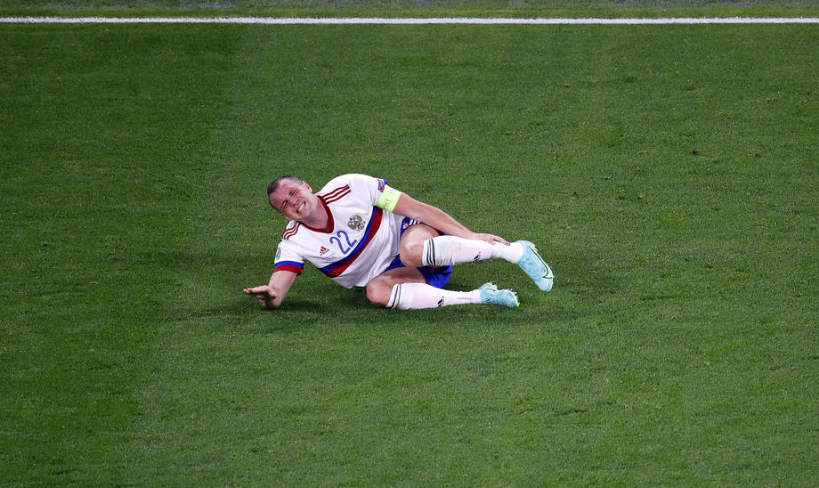 Это было больно! Но поражение от Бельгии – еще не конец сборной России на Евро - фото