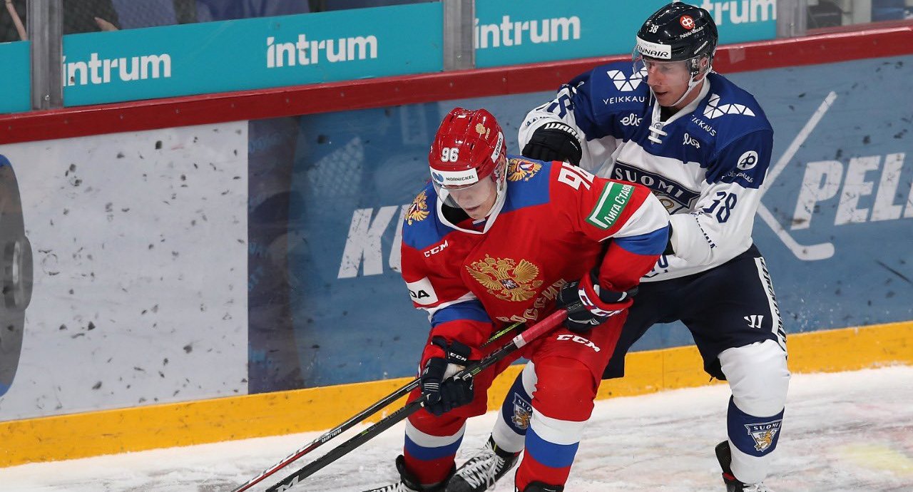 Сборная России проиграла Финляндии на Кубке Карьяла, Шарипзянов забил в дебютном матче - фото