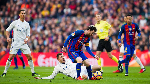 Источник: «Реал» набрал на 12 очков больше «Барселоны» из-за судейских ошибок - фото