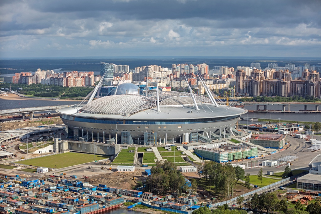 Вадим Тюльпанов: ФИФА не устраивают поле и выдвижная крыша, но проблема штатная, она будет решена - фото