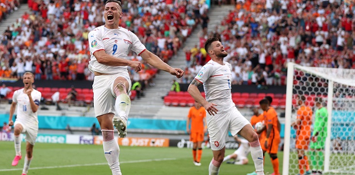 Чехия обыграла Нидерланды в 1/8 финала Евро-2020 - фото