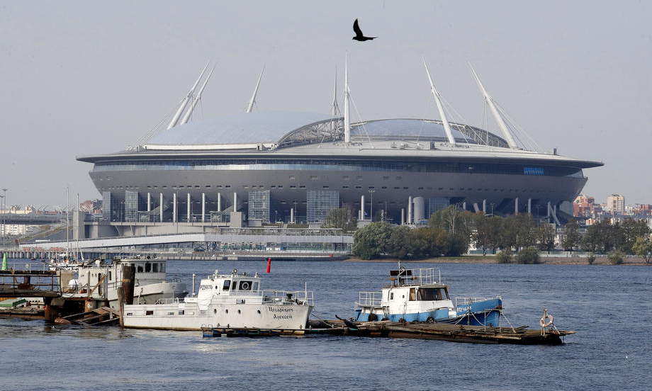 Некоторые города могут потерять Евро-2020. Петербург получит больше матчей? - фото