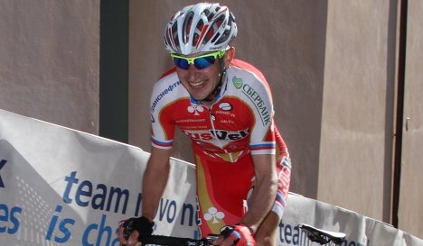 Сергей Фирсанов стал победителем велогонки в Италии - фото