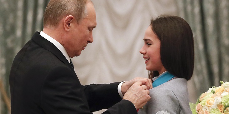 Фигурное катание | Владимир Путин выразил надежду, что Алина Загитова  останется в спорте.