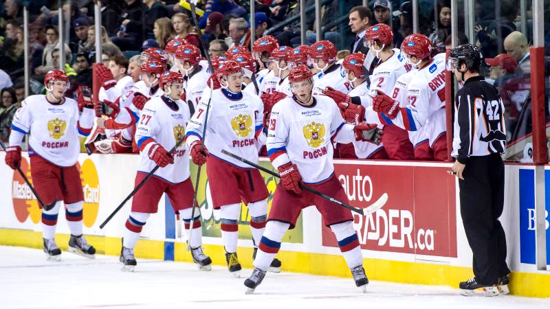 Российская «молодежка» вырвала победу у сборной OHL и вышла вперед в серии - фото
